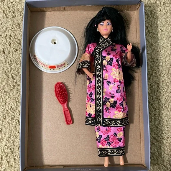 Vintage Barbie, Chinese limited edition + brush + base - Picture 5 of 11